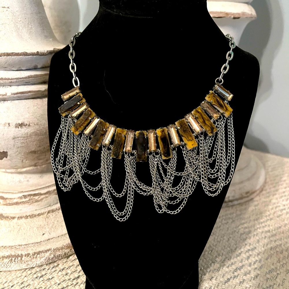 Simply Vera multi chain and tortoise necklace